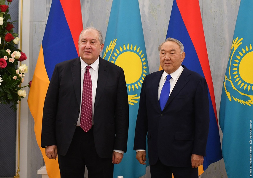 Նախագահ Արմեն Սարգսյանը շնորհավորել է Ղազախստանի առաջին նախագահ Նուրսուլթան Նազարբաևին՝ երկրի անկախության 30-ամյակի առթիվ