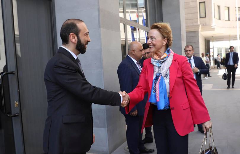 Եվրոպական խորհրդի նախագահը Երևանում է. նա ժամանել է ԱԳ նախարարություն
