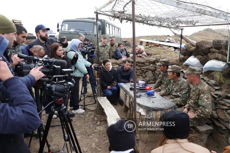 «Եկել եմ մեր հողերը պահելու». լրագրողների խումբը այցելեց Հայաստանի արևելյան սահմանը պաշտպանող մարտական դիրքեր