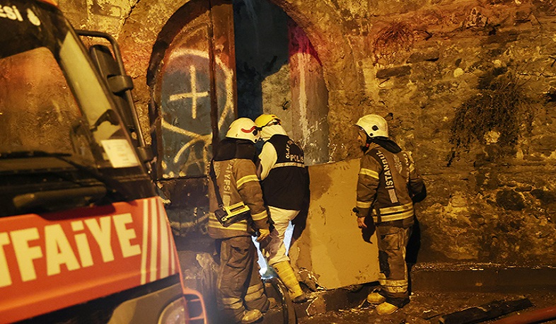 Ստամբուլի Սուրբ Փրկիչ հայկական կաթոլիկ եկեղեցու կացարանային հատվածում հրդեհ է բռնկվել