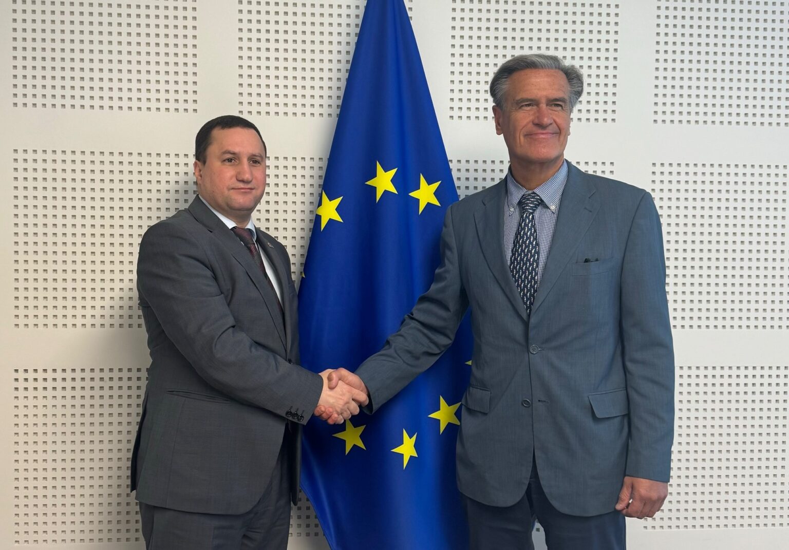 Դեսպան Տիգրան Բալայանը Եվրախորհրդարանի պատգամավորի հետ քննարկել է Հայաստան-ԵՄ գործընկերությունը
