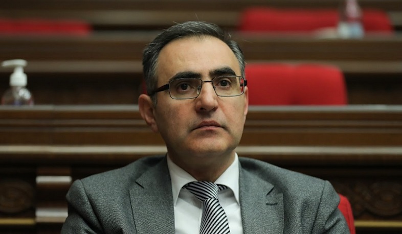 Парламент Армении на пост судьи Кассационного суда избрал Арсена Мкртчяна