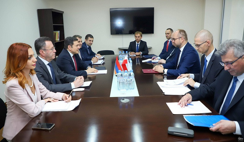 Քաղաքական խորհրդակցություններ Հայաստանի և Լեհաստանի արտաքին գործերի նախարարությունների միջև