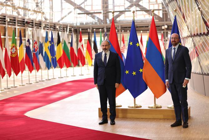 European Council President calls on Armenia and Azerbaijan to resume negotiations in constructive spirit