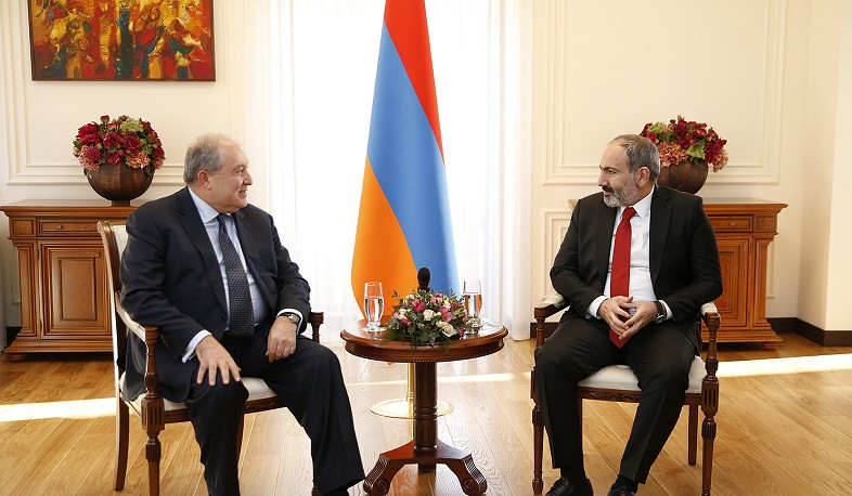 Արմեն Սարգսյանը հեռախոսազրույց է ունեցել վարչապետ Նիկոլ Փաշինյանի հետ