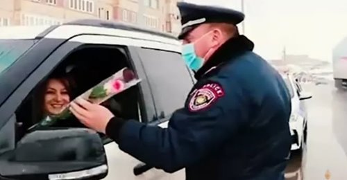 Ճանապարհային ոստիկանների «թիրախում» կին վարորդներն էին․ շնորհավոր մարտի 8