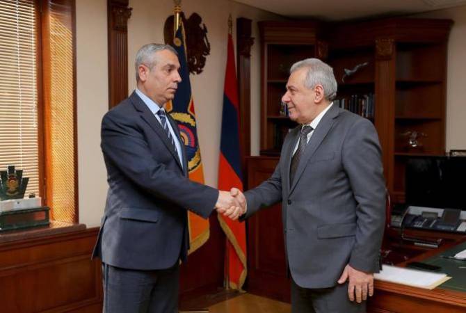 ՀՀ ՊՆ և ԱՀ ԱԳ նախարարները կարևորել են հայ զինծառայողների վերադարձի աշխատանքները