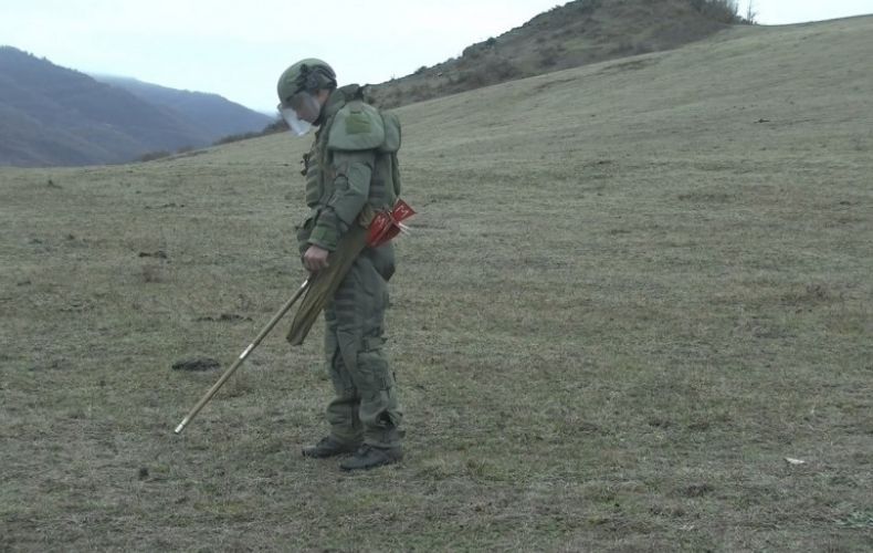 Российские миротворцы в Нагорном Карабахе очистили сельскохозяйственные поля от «Ураганов»