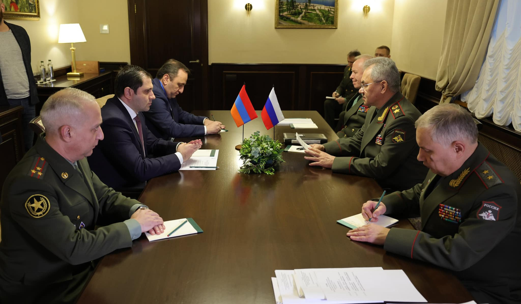Ստորագրվել է ՀՀ և ՌԴ պաշտպանության նախարարությունների միջև ռազմական համագործակցության 2023 թվականի ծրագիրը