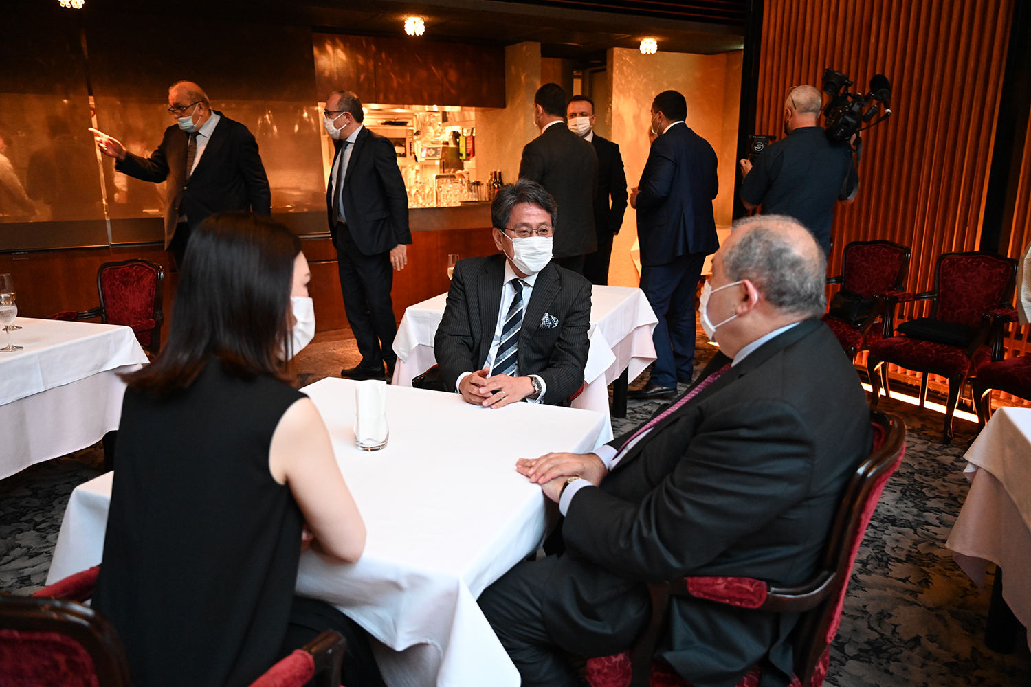 Նախագահ Սարգսյանը հանդիպում է ունեցել Միջազգային համագործակցության ճապոնական բանկի ղեկավարի հետ