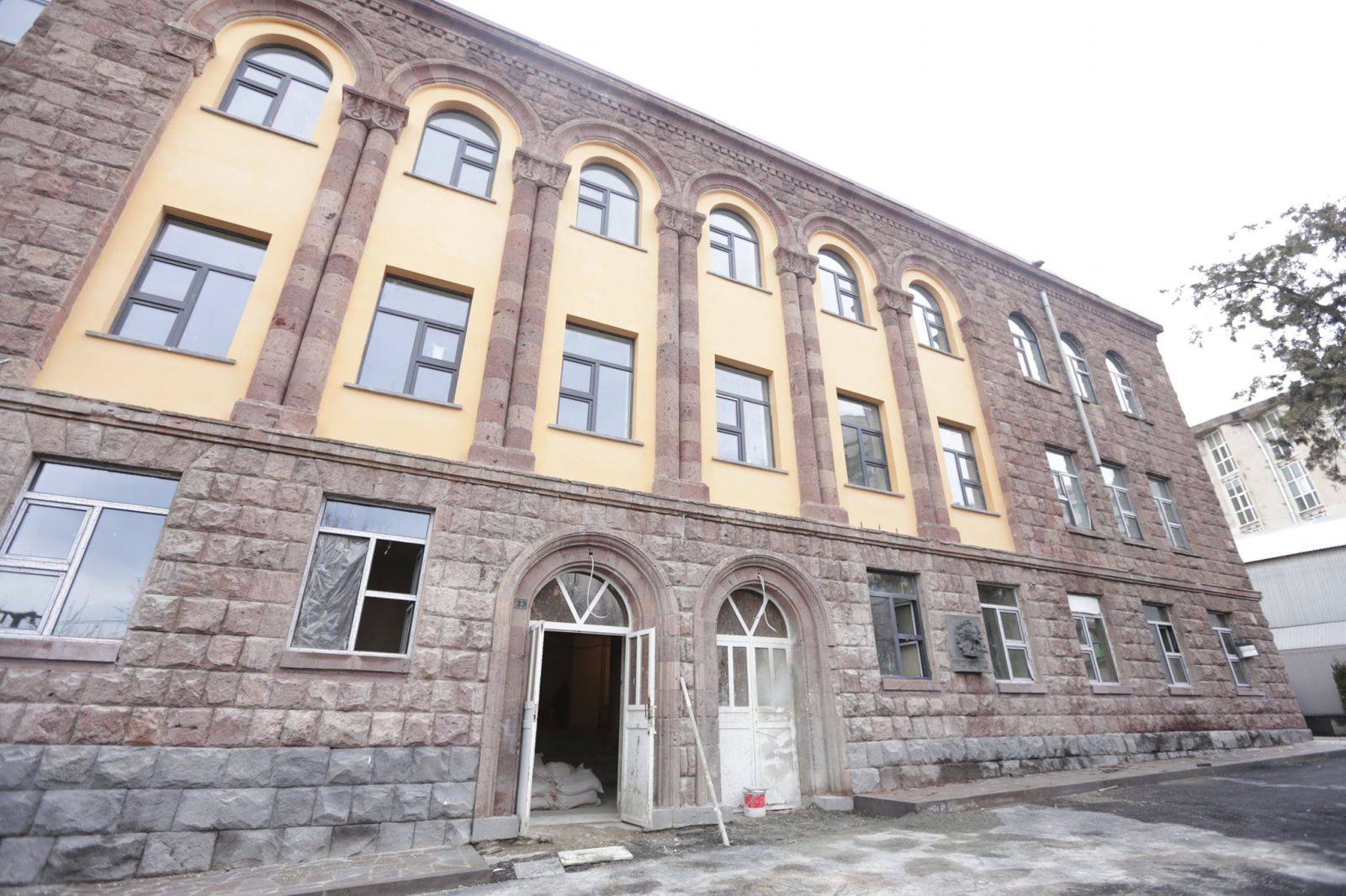 Վ․ Պետրոսյանի անվան դպրոցի՝ 1940-ական թթ․ կառուցված շենքն ամրացվում է սեյսմանվտանգության բարելավման ծրագրով. Պապիկյան
