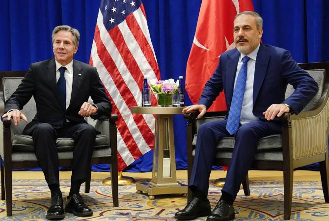 Թուրքիայի արտգործնախարարը հանդիպել է ԱՄՆ պետքարտուղարի հետ