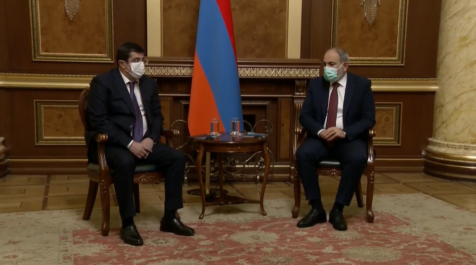 Премьер-министр Армении встретился с президентом Арцаха