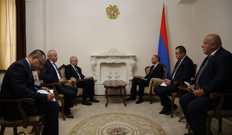 ԱԽ Քարտուղար Արմեն Գրիգորյանը Իգոր Խովաևին է ներկայացրել հայ-ադրբեջանական սահմանին ստեղծված իրավիճակը