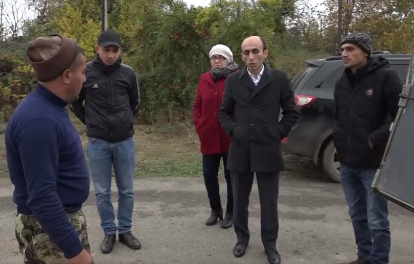 Residents of Artsakh localities that come under the control of Azerbaijan are being evicted. Video