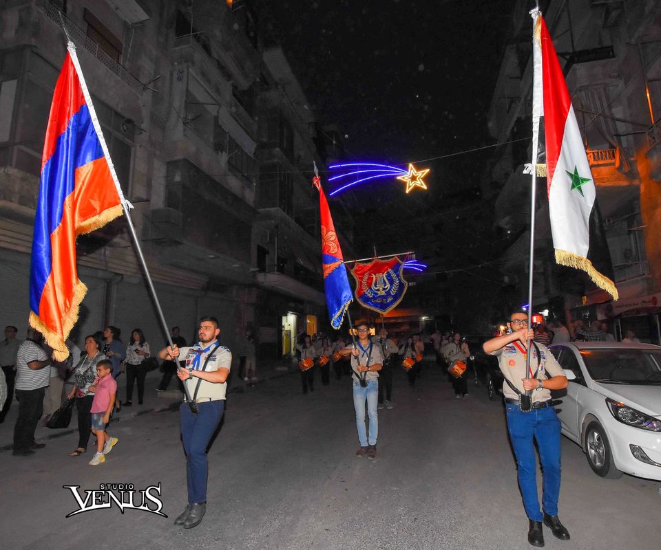 Положить конец геноциду: армяне Сирии провели многолюдную акцию