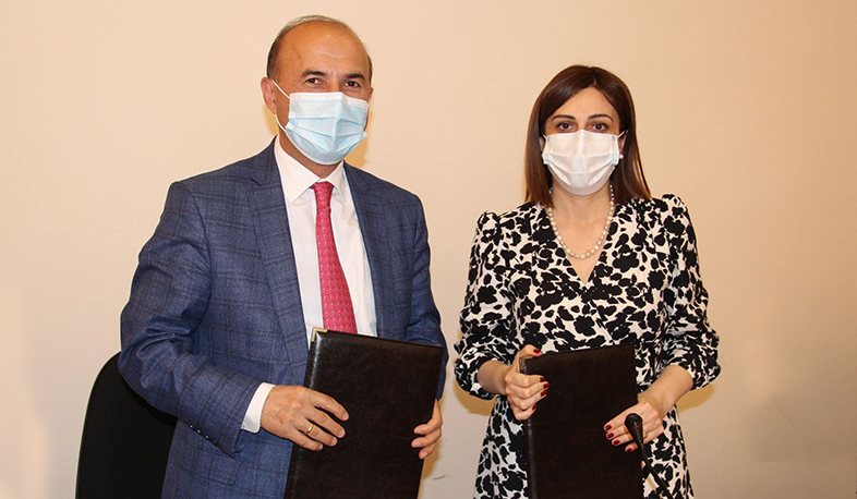 Անահիտ Ավանեսյանը և «Հայկական բժշկական ասոցիացիա» ՀԿ-ի նախագահը համագործակցության հուշագիր են ստորագրել