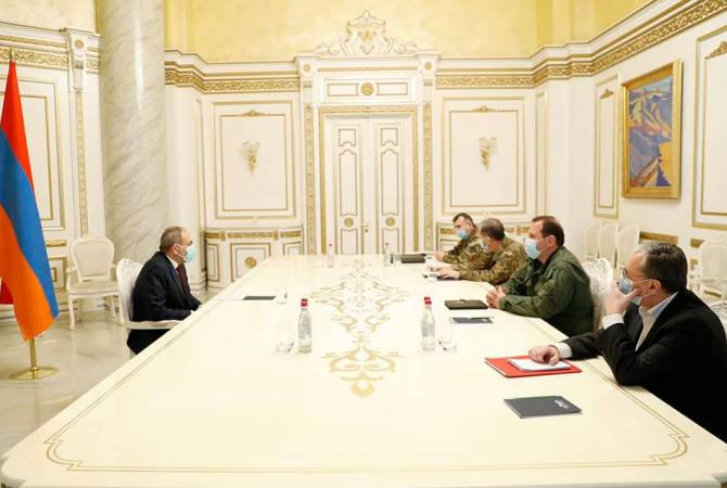 Пашинян обсудил ситуацию вокруг Арцаха с министрами ИД и обороны и начальником ГШ ВС