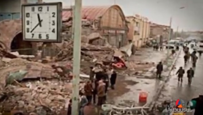 1988 թվականին Հայաստանում տեղի ունեցավ ավերիչ երկրաշարժ, էպիկենտրոնում կազմելով՝ 9 բալ. մոտավորապես 30 000 մարդ զոհվեց․ ՏԵՍԱՆՅՈՒԹ