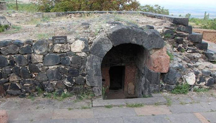 Առերևույթ կոռուպցիոն չարաշահումներ՝ «Աղձքի հայ արքանների դամբարանում և հարակից տարածքում» պեղումների իրականացման գործընթացում