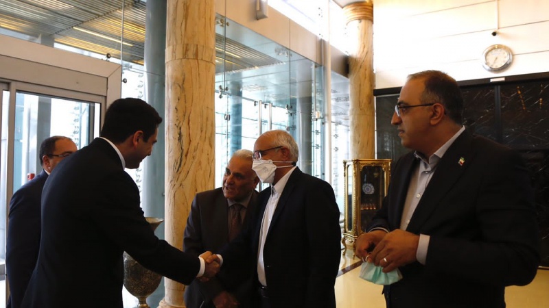 Իրանահայ պատգամավորները Թեհրանում դիմավորել են ՀՀ ԱԺ նախագահ Ալեն Սիմոնյանին