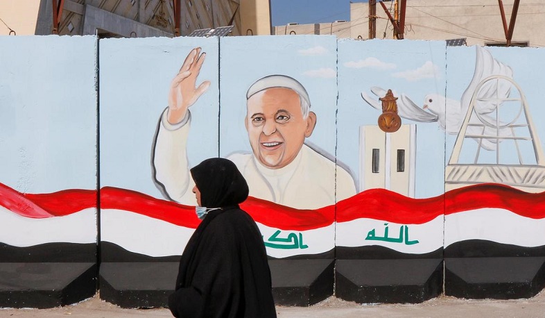 Pope Francis holds historic meeting with Iraq's top Shi'ite cleric