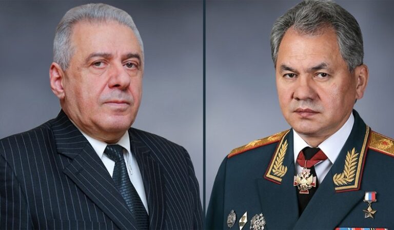 Ռուսաստանի եւ Հայաստանի պաշտպանության նախարարները հեռախոսազրույց են ունեցել