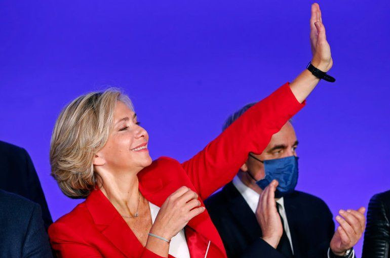 Ֆրանսիայի նախագահի թեկնածու Վալերի Պեկրեսը նախօրեին մեկնել է Արցախ և հանդիպել է տեղի քաղաքական գործիչներին