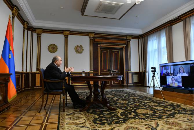 «Հորասիս» կենտրոնի հանդիպմանը ՀՀ նախագահն անդրադարձել է Ադրբեջանի կողմից Արցախի դեմ սանձազերծված պատերազմին