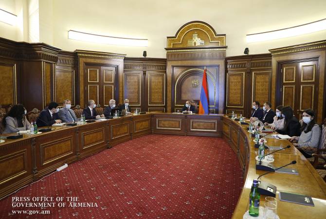 Discussions on the macroeconomic and fiscal framework for 2022 continue