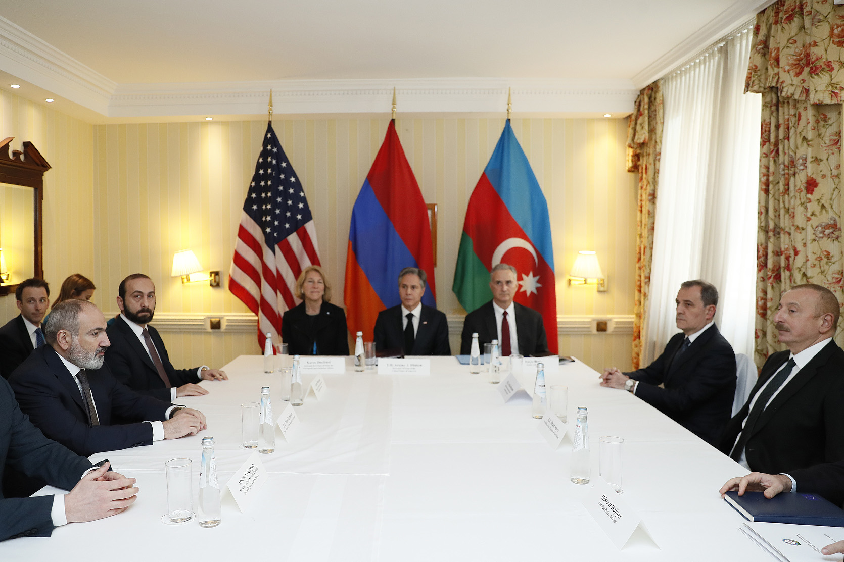 Մյունխենում տեղի է ունեցել ՀՀ վարչապետի, ԱՄՆ պետքարտուղարի և Ադրբեջանի նախագահի հանդիպումը