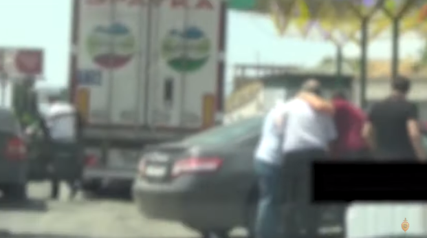 Ոստիկանները բռնել են մաքսանենգ ճանապարհով Հայաստան թմրամիջոցներ ներկրած տղամարդուն․նա ձերբակալվել է. ՏԵՍԱՆՅՈՒԹ