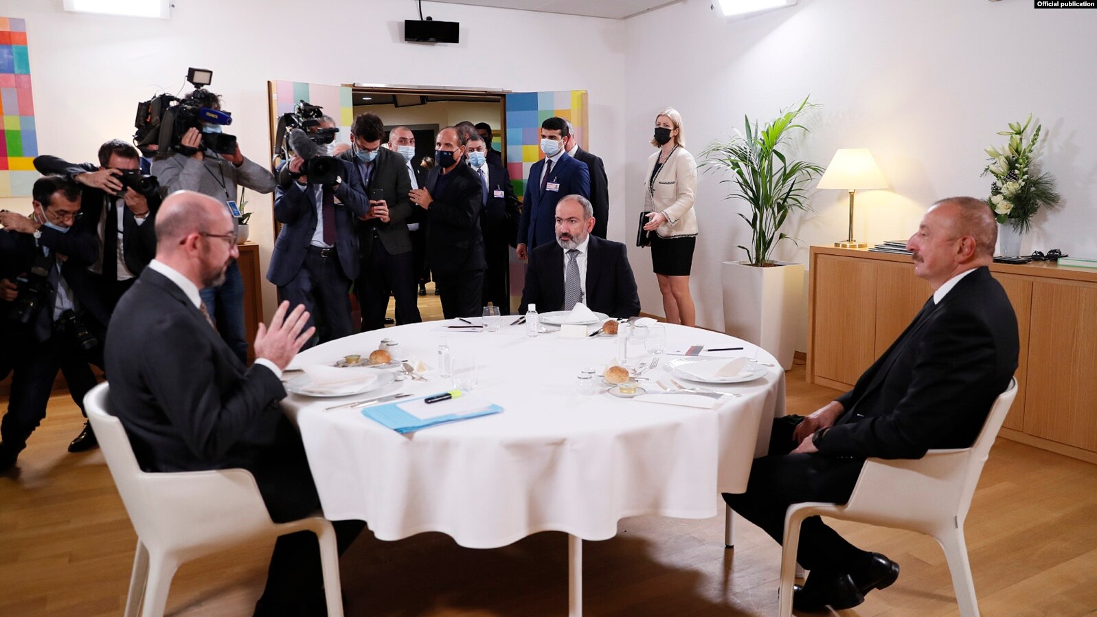 Այսօր Բրյուսելում հանդիպում են Հայաստանի և Ադրբեջանի ղեկավարները՝ ԵՄ խորհրդի նախագահի մասնակցությամբ