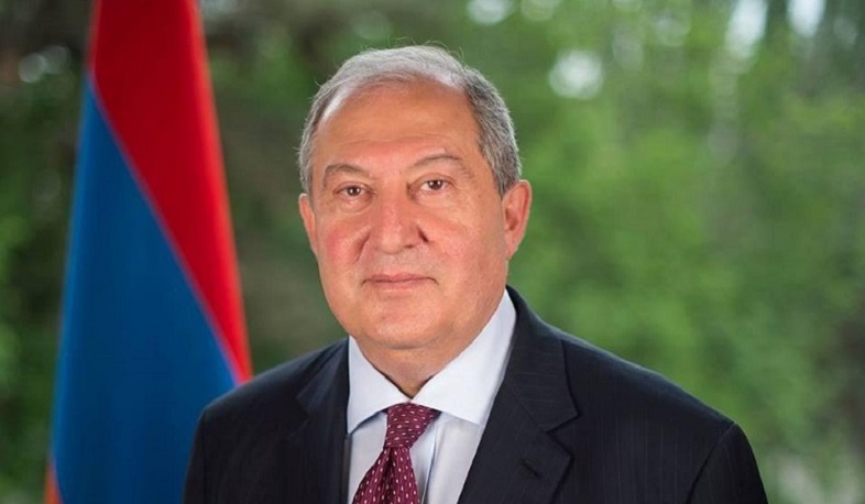 Президент Армении выразил соболезнования Владимиру Путину