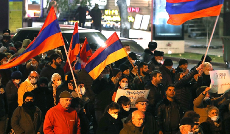 Երևանում մեկնարկել է վարչապետի հրաժարականի պահանջով երթ