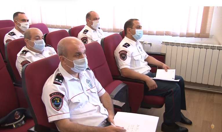 Աշխատանքային խորհրդակցություն ոստիկանության Երևան քաղաքի վարչությունում․ ՏԵՍԱՆՅՈՒԹ