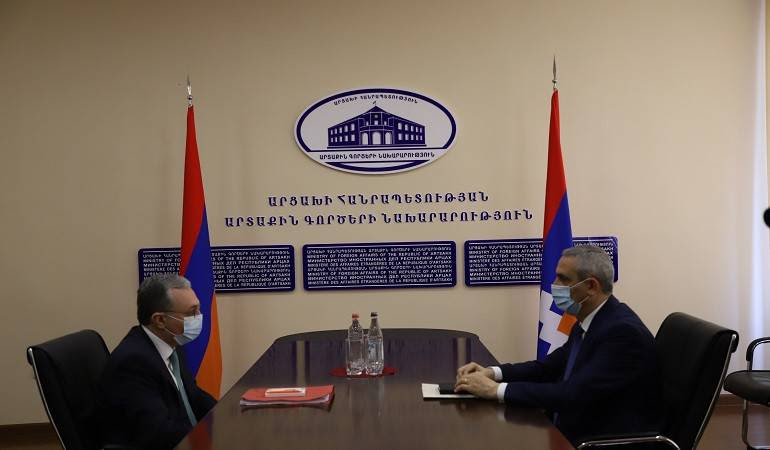 Տեղի ունեցավ Հայաստանի և Արցախի արտաքին գործերի նախարարների հանդիպումը