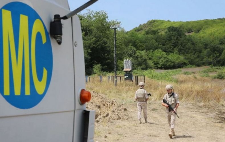 Российские миротворцы обеспечили безопасность рабочих при прокладке 20 км водопровода вблизи линии разграничения сторон в Нагорном Карабахе